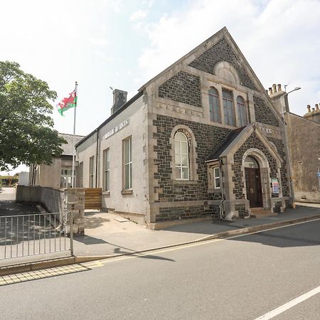 The Church Holyhead Exterior foto